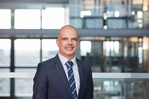 Eurex-M46-0076_v05_ECIrgbV2.tiff_Matthias Graulich_250x350